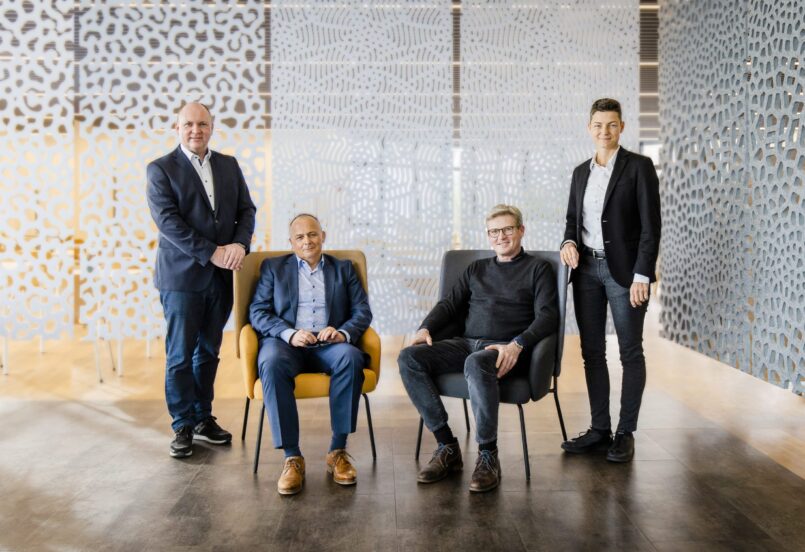 Gruppenbild mit Wolfgang Hergeth, Jürgen Millich, Bernd Rath und Sandra Späh