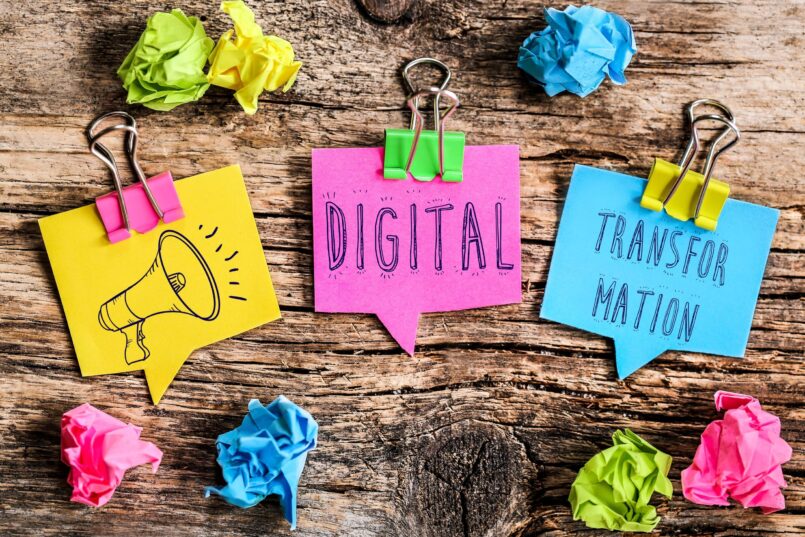 Notizzettel mit Digital Transformation